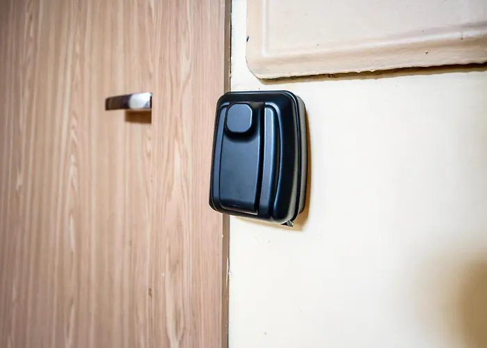 Urban Escape - One Bedroom Kreves 16 Apartment